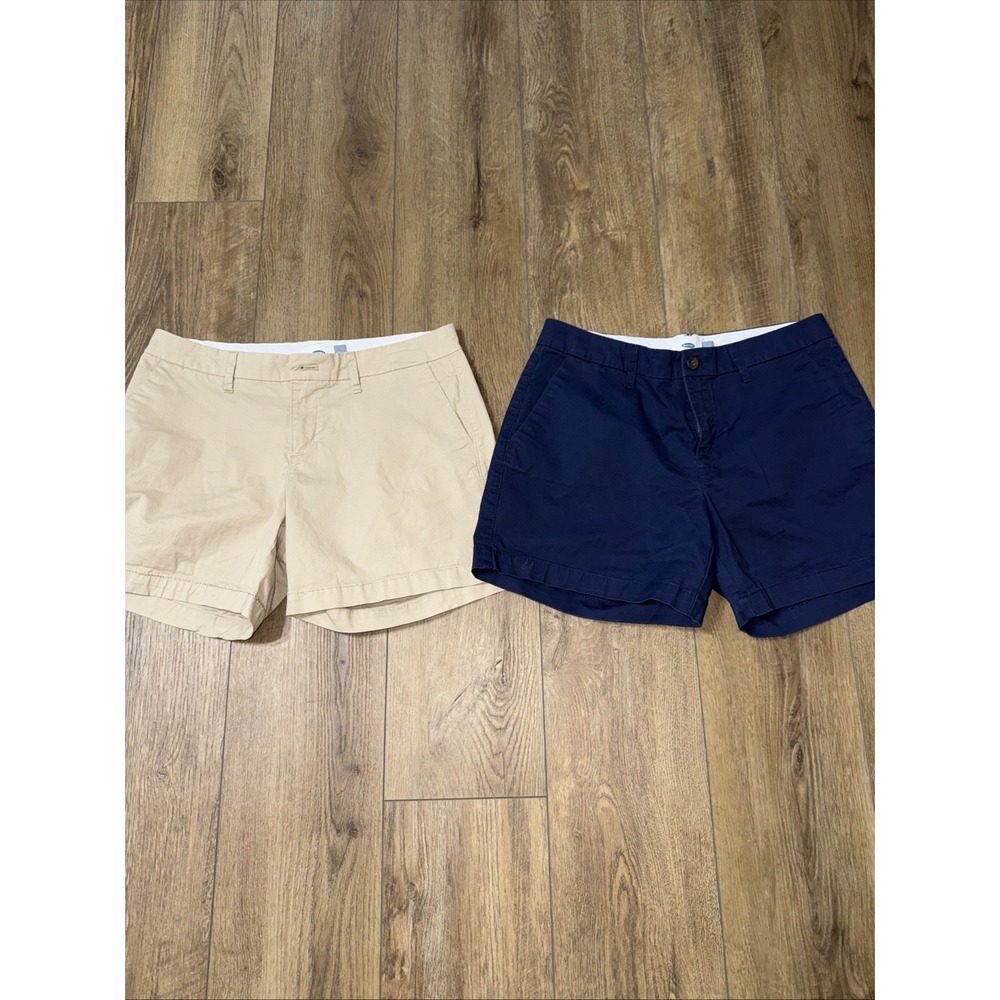 Old Navy Lot Of Two Women's Chino Shorts‎ Sz 4 Navy, Khaki